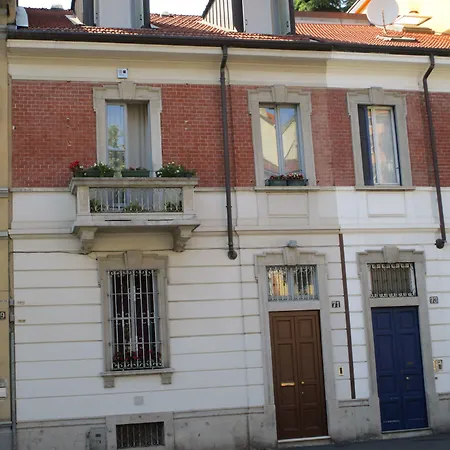 ベッド・アンド・ブレックファスト テオドーラ ミラノ